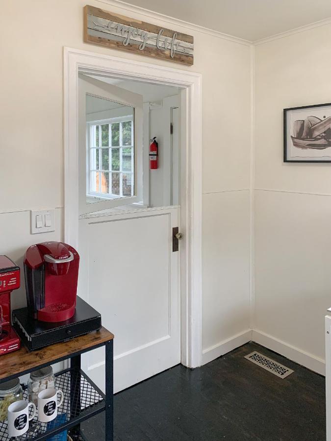 North Bend Downtown Cottage Экстерьер фото