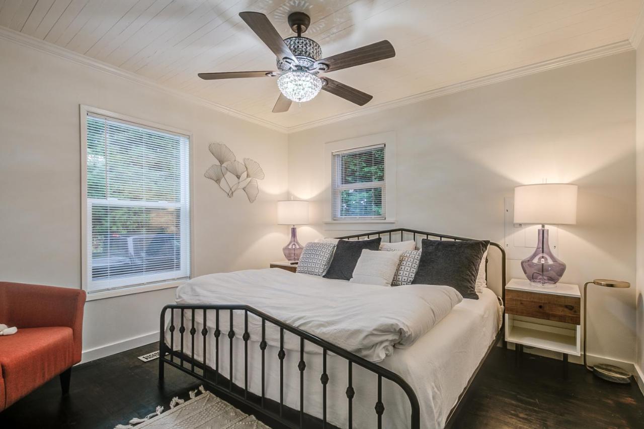 North Bend Downtown Cottage Экстерьер фото